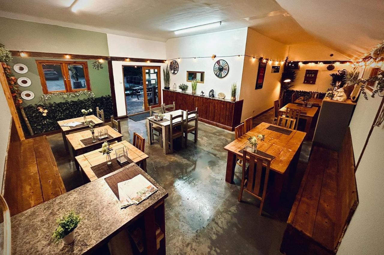 1-Bed Pod Cabin In Beautiful Surroundings Wrexham Extérieur photo